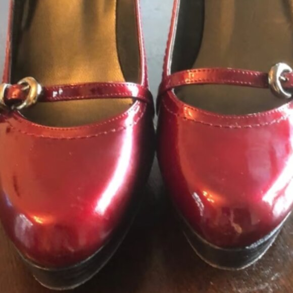 Stuart Weitzman Red High Heels Size 6 M - Picture 3 of 11
